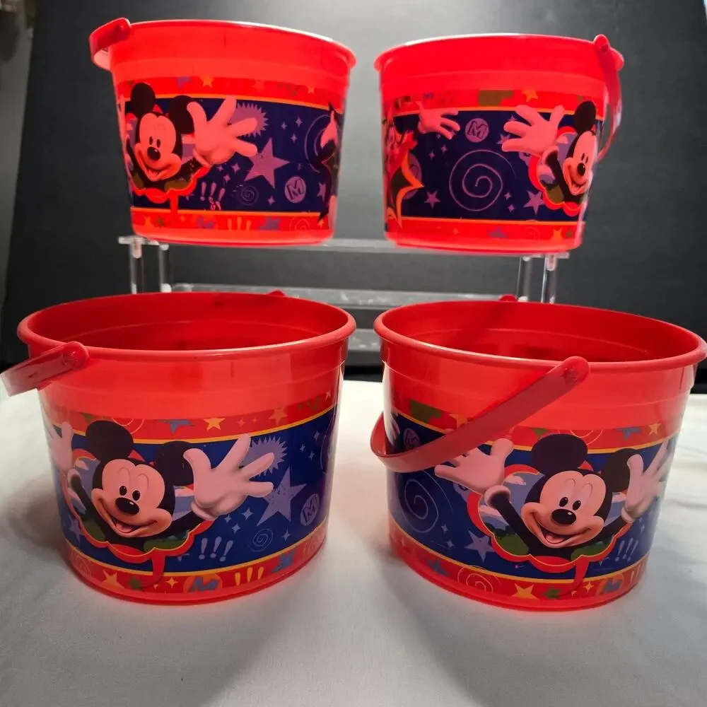 MICKEY & FRIEND SMALL PLASTIC FAVOR CONTAINER 4 COUNT LOT Party Treat Toy Candy